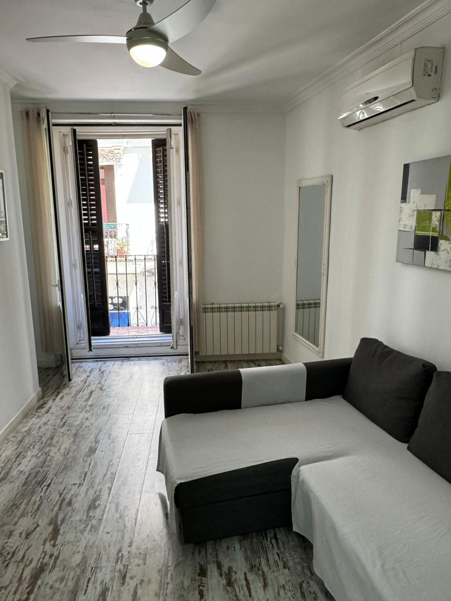 Apartamentos Day Madrid Plaza De Espana Centro Gran Via Sol Malasana Esterno foto