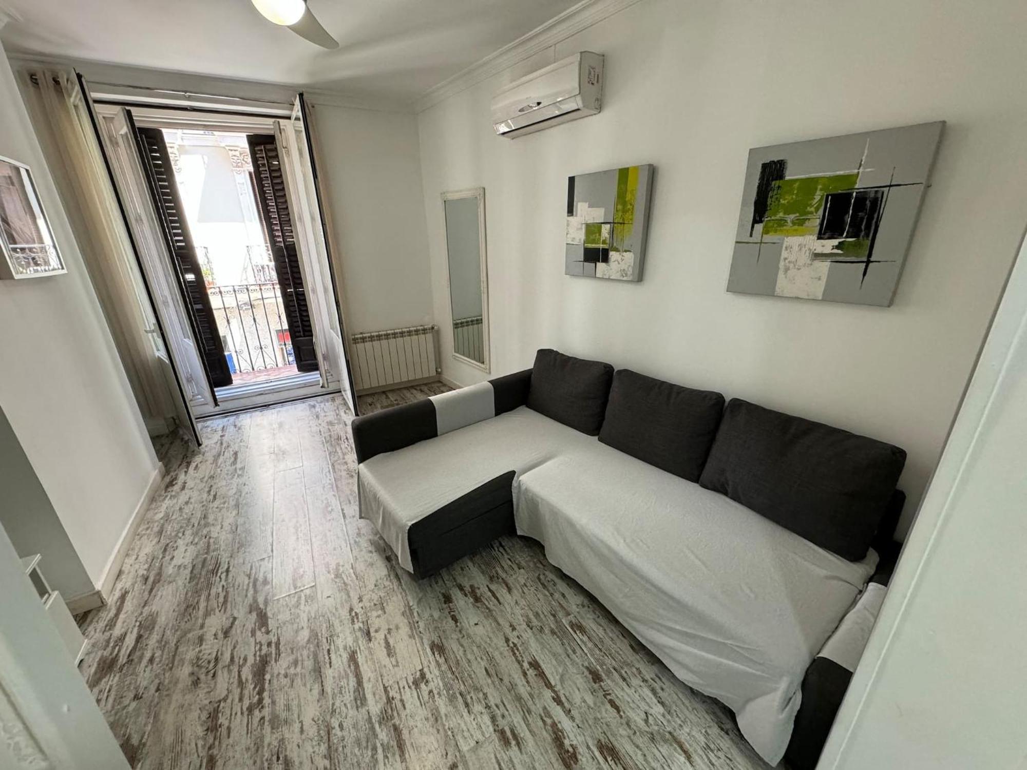 Apartamentos Day Madrid Plaza De Espana Centro Gran Via Sol Malasana Esterno foto